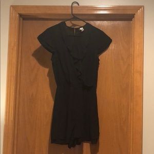 Black Flowy Romper with Pockets